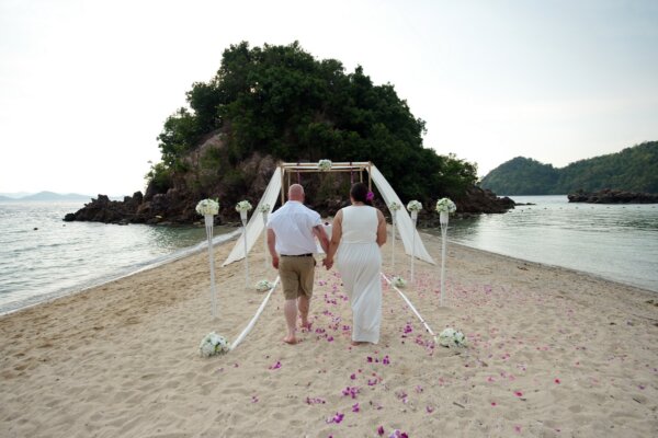 Pakbia Island Wedding